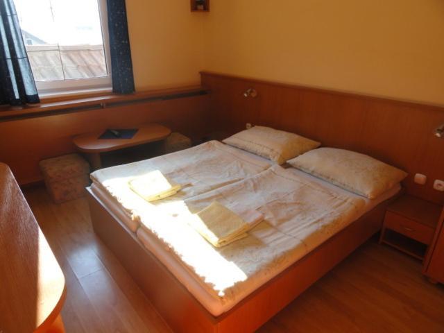Penzion Eka Brezno Quarto foto